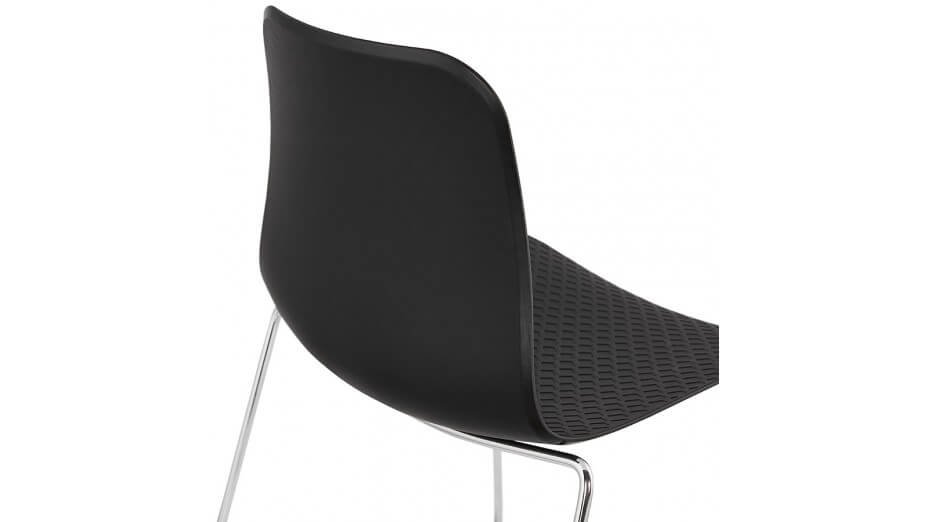 Chaise design noire empilable pied chromé -VERO