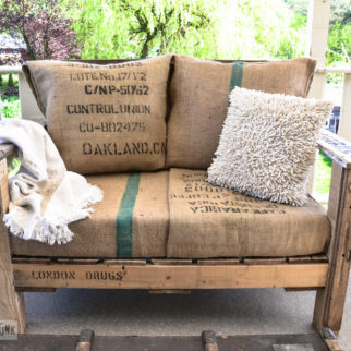 Salon de Jardin en Palette : le Guide DIY Ultime ! - Blog Delorm Salon de Jardin en Palette : le Guide DIY Ultime ! - Blog Delorm