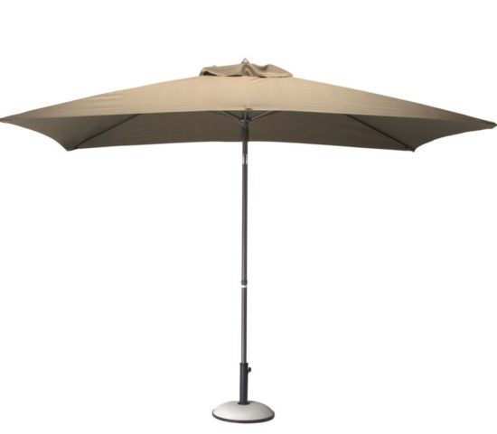 Pourquoi opter pour un parasol droit rectangulaire ?