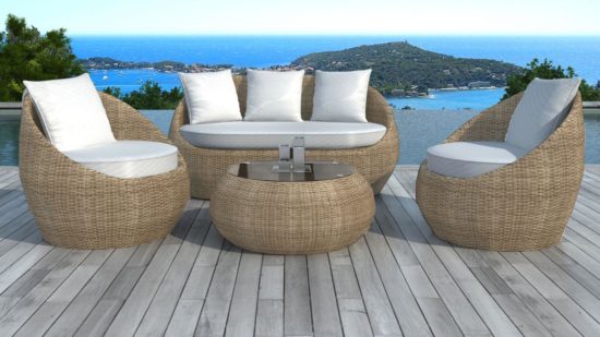 Le salon de jardin qui ne rouille pas, que demander de mieux ?