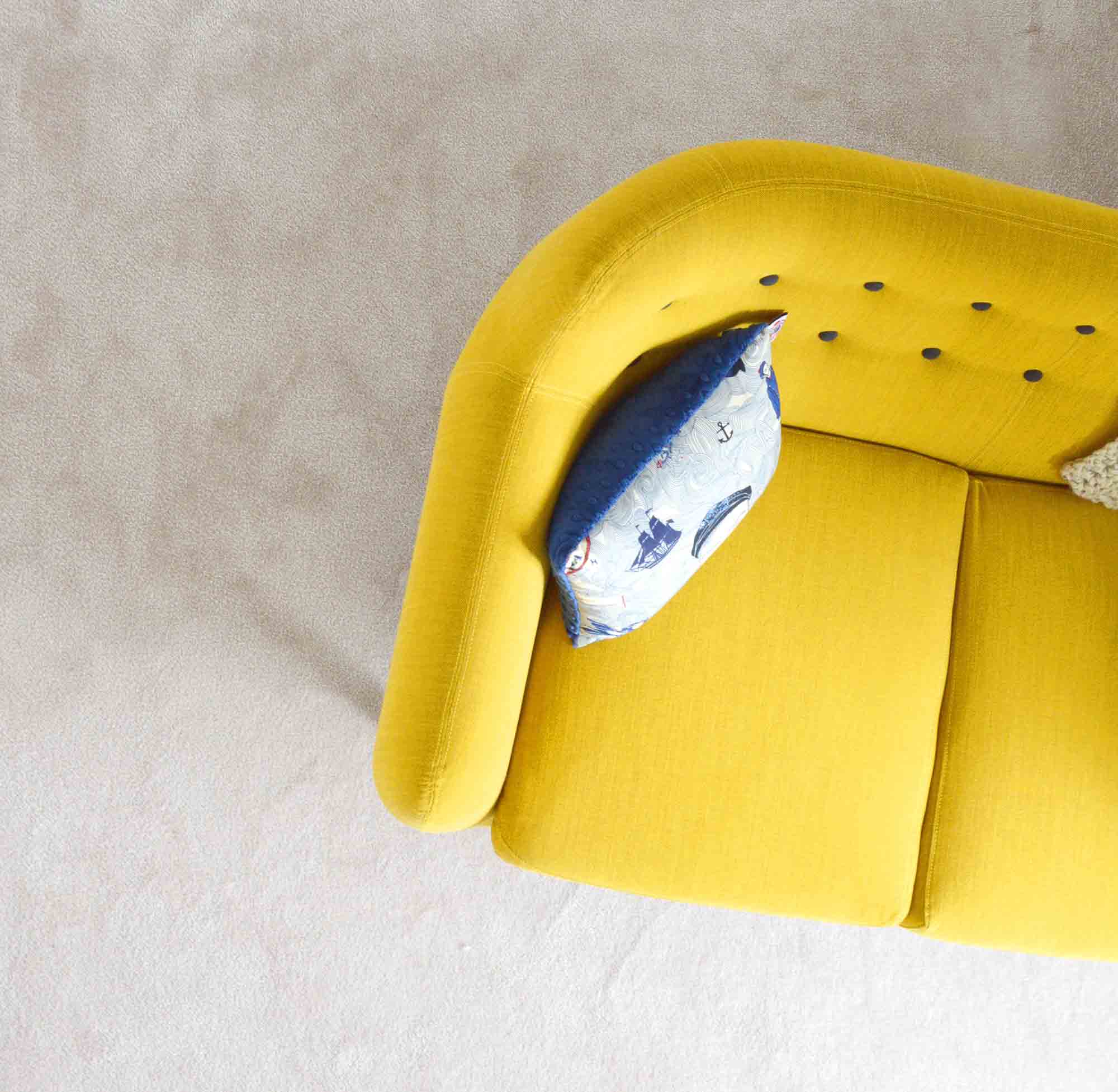 Quels sont les meilleurs tissus pour un canapé de salon ?